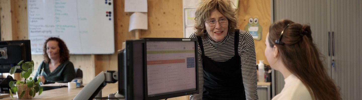 medewerkers lifelines op servicebureau