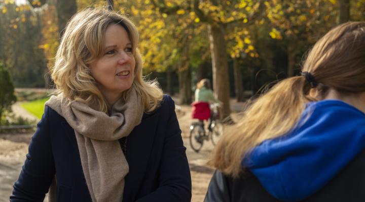 vrouw in het park